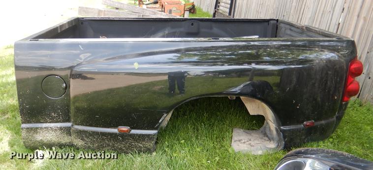 image for item FQ9884 Dodge Ram pickup truck bed