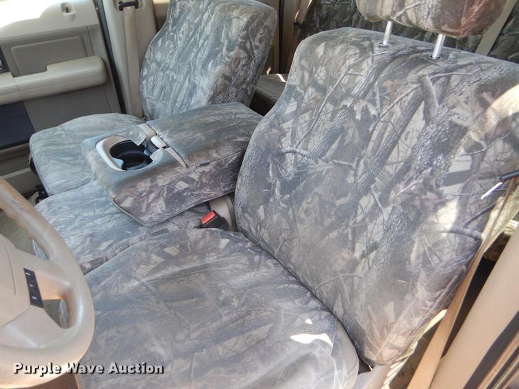 image for item FT9514 2005 Ford F150 Super Crew pickup truck