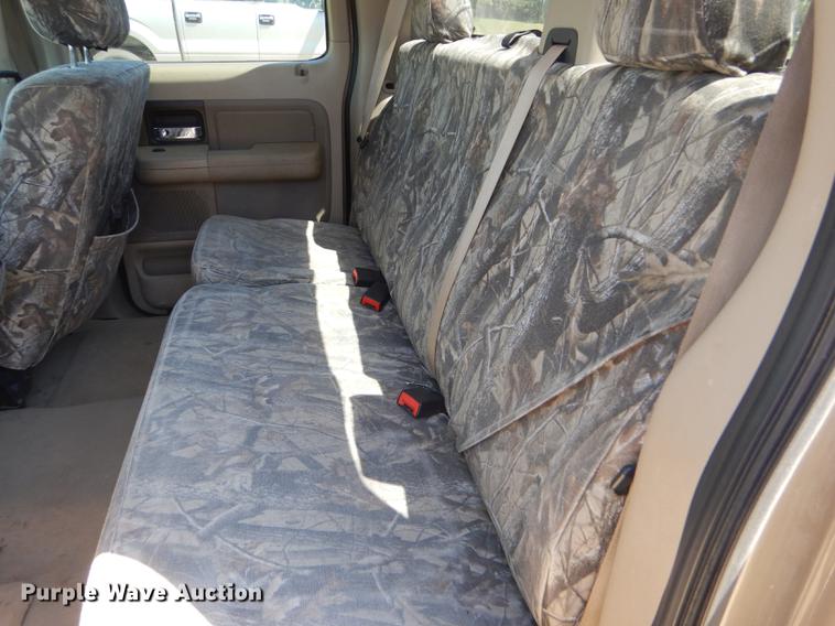 image for item FT9514 2005 Ford F150 Super Crew pickup truck