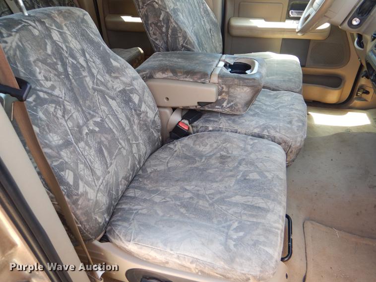 image for item FT9514 2005 Ford F150 Super Crew pickup truck