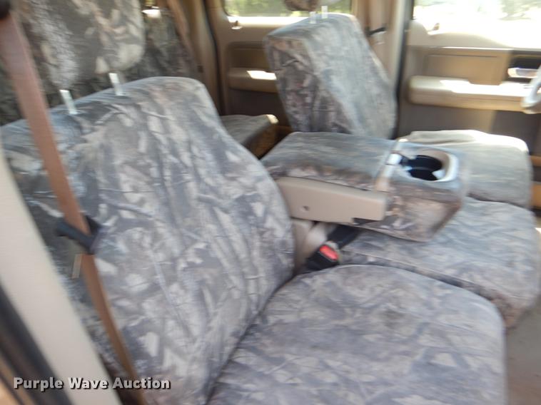 image for item FT9514 2005 Ford F150 Super Crew pickup truck