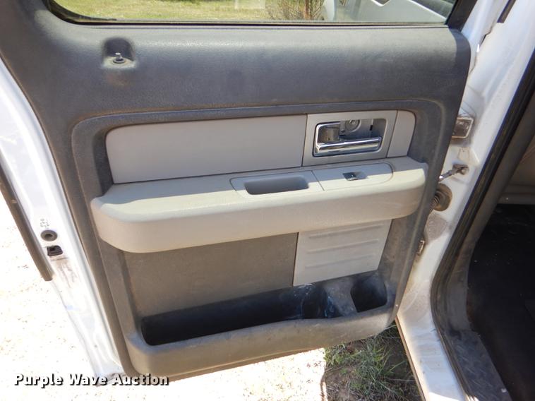 image for item FT9517 2010 Ford F150 XLT SuperCrew pickup truck