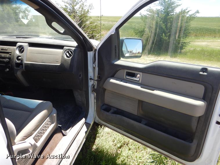 image for item FT9517 2010 Ford F150 XLT SuperCrew pickup truck