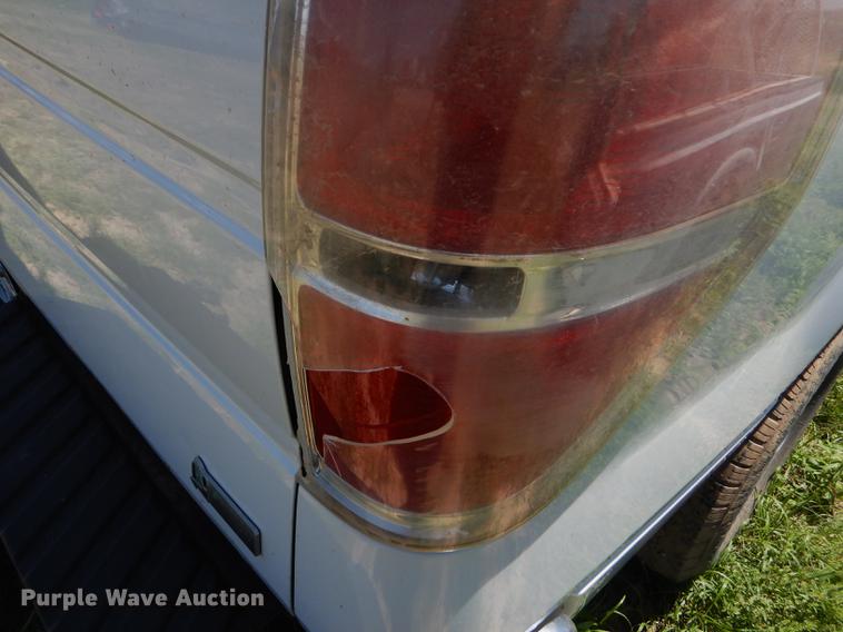 image for item FT9517 2010 Ford F150 XLT SuperCrew pickup truck