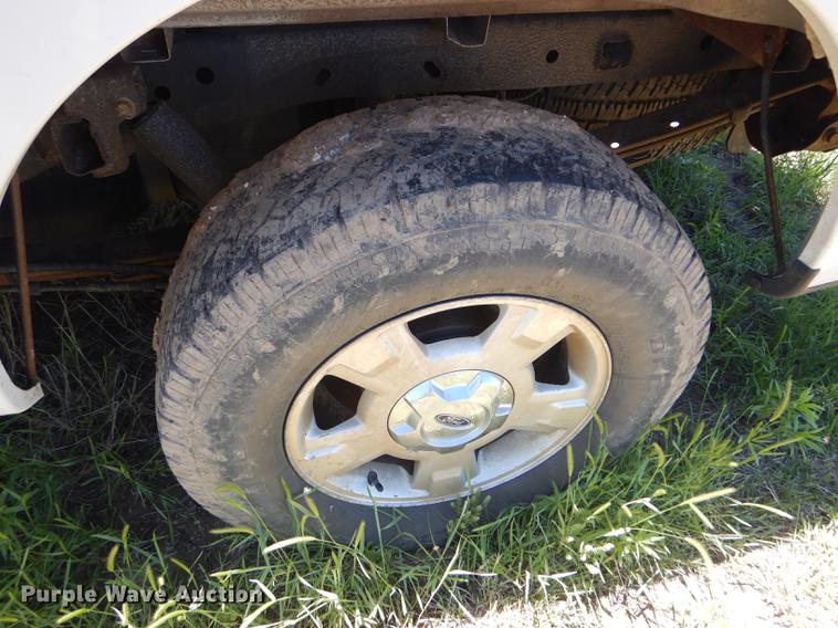 image for item FT9517 2010 Ford F150 XLT SuperCrew pickup truck