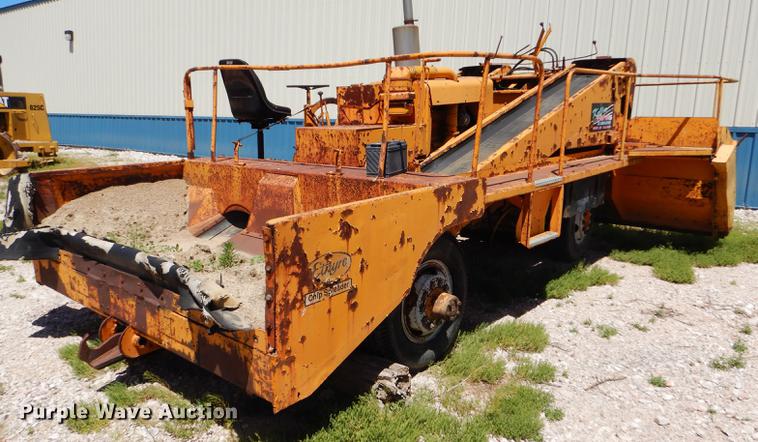 image for item FT9518 Etnyre 720 chip spreader