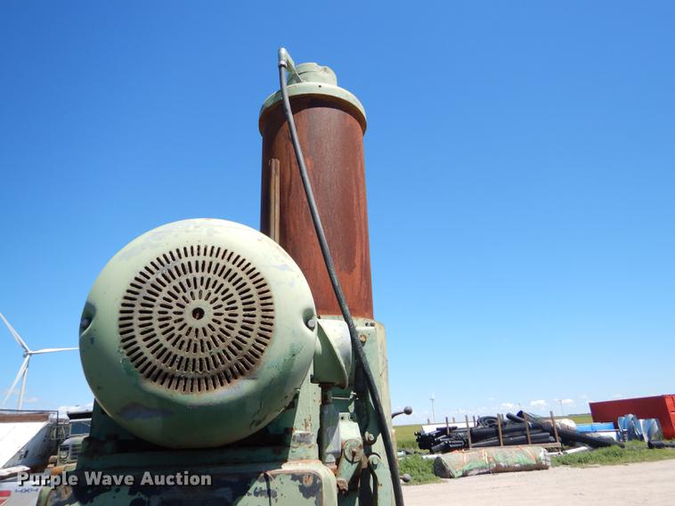 image for item FT9522 Fosdick radial arm drill press