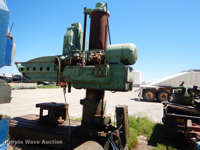 image for item FT9522 Fosdick radial arm drill press