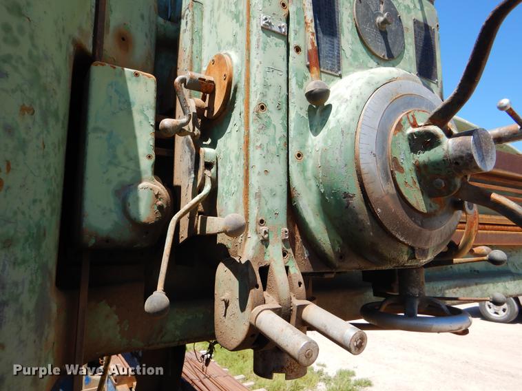 image for item FT9522 Fosdick radial arm drill press