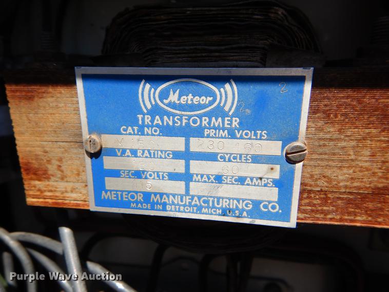 image for item FT9522 Fosdick radial arm drill press