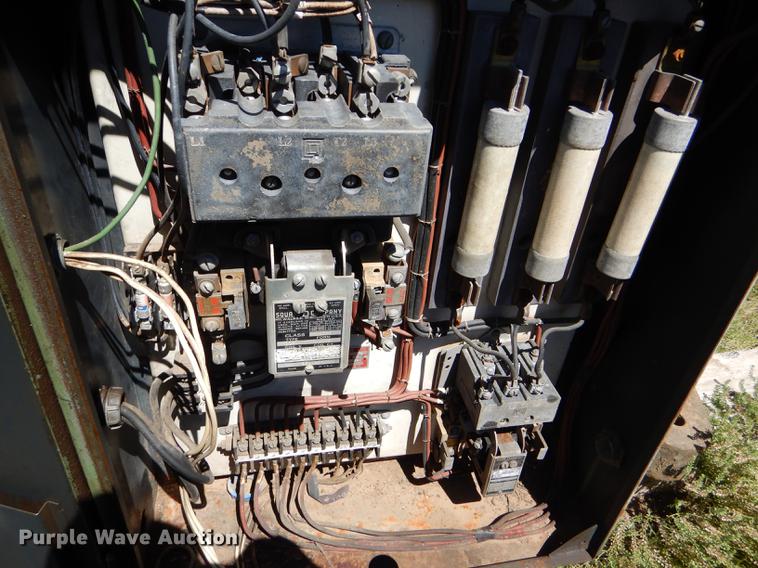 image for item FT9522 Fosdick radial arm drill press