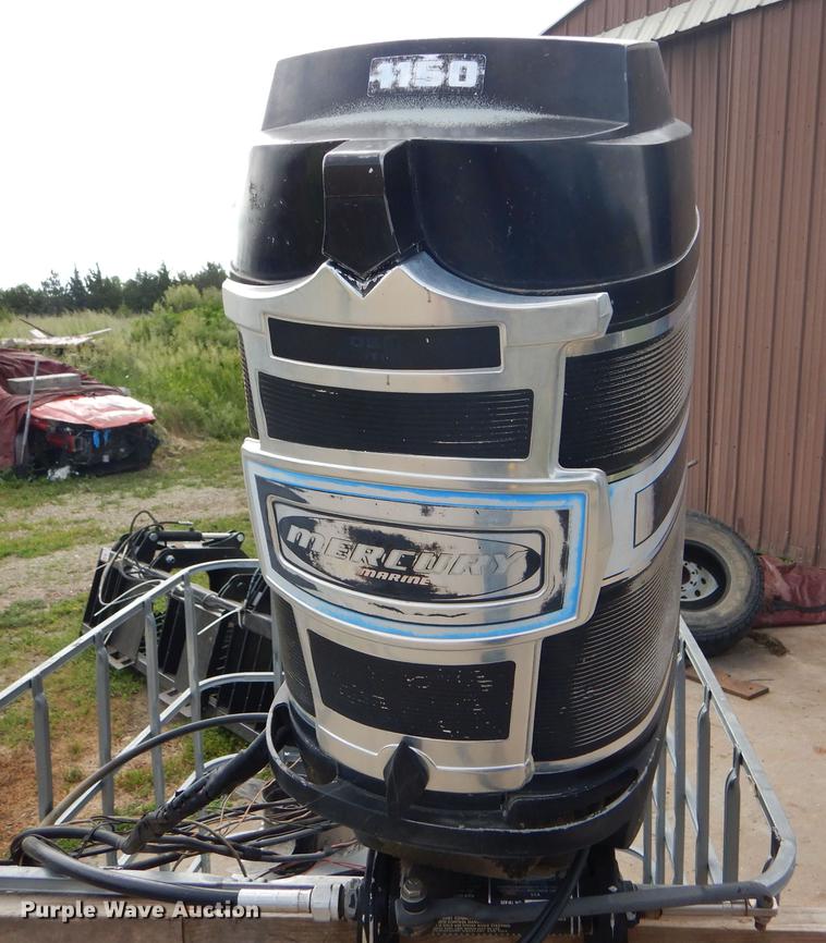 image for item FT9527 Mercury 1150 outboard motor