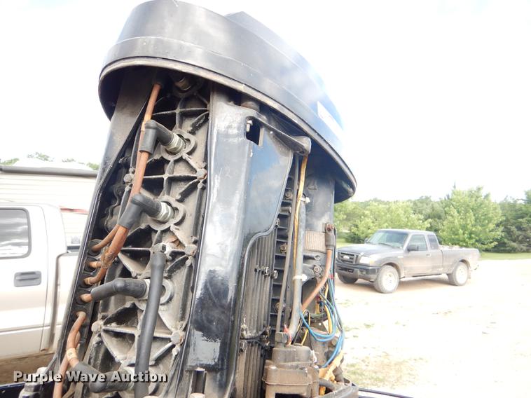 image for item FT9527 Mercury 1150 outboard motor