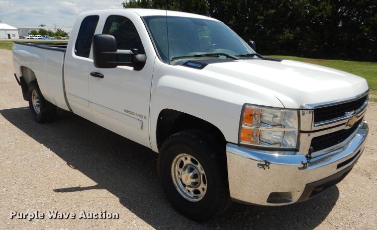 image for item FT9538 2008 Chevrolet Silverado 2500HD LT Ext. Cab pickup truck