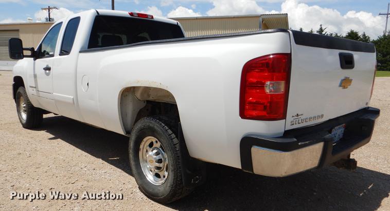 image for item FT9538 2008 Chevrolet Silverado 2500HD LT Ext. Cab pickup truck