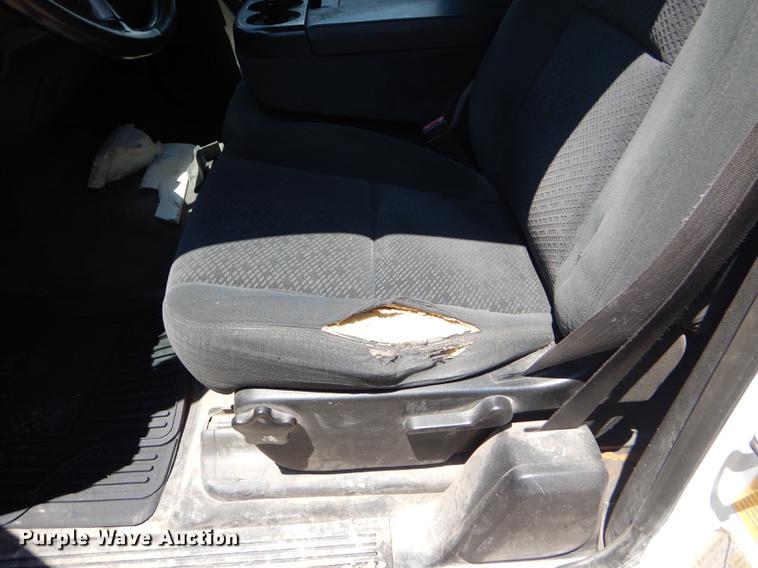 image for item FT9538 2008 Chevrolet Silverado 2500HD LT Ext. Cab pickup truck