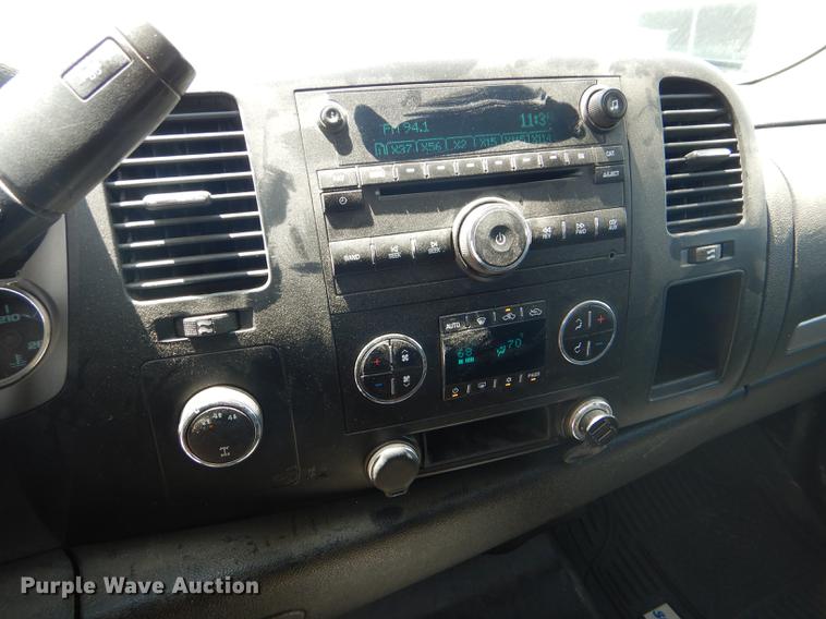 image for item FT9538 2008 Chevrolet Silverado 2500HD LT Ext. Cab pickup truck