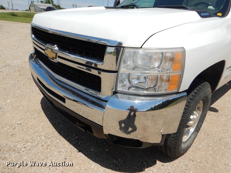 image for item FT9538 2008 Chevrolet Silverado 2500HD LT Ext. Cab pickup truck