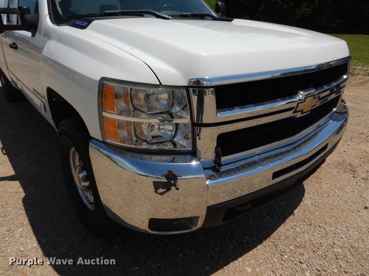 image for item FT9538 2008 Chevrolet Silverado 2500HD LT Ext. Cab pickup truck