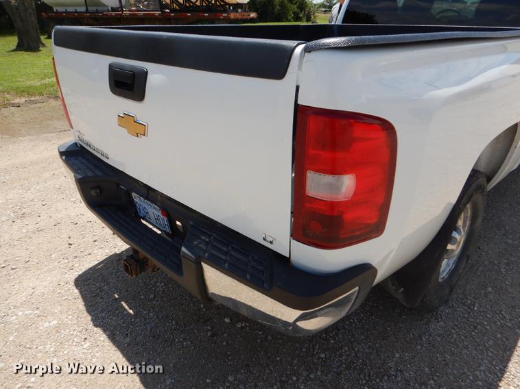image for item FT9538 2008 Chevrolet Silverado 2500HD LT Ext. Cab pickup truck