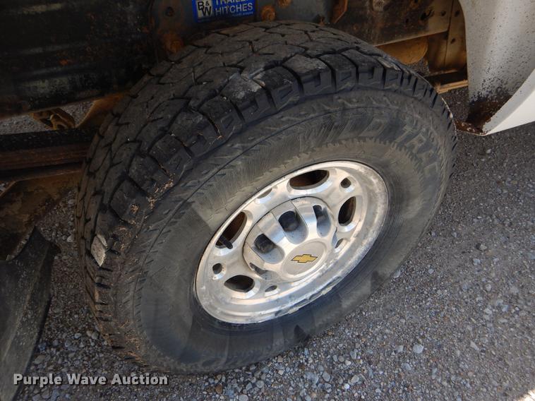 image for item FT9538 2008 Chevrolet Silverado 2500HD LT Ext. Cab pickup truck