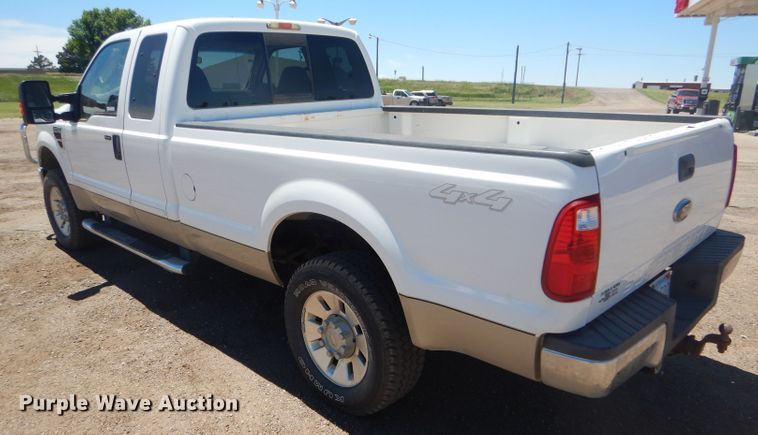 image for item FT9545 2008 Ford F250 Super Duty XLT SuperCab pickup truck