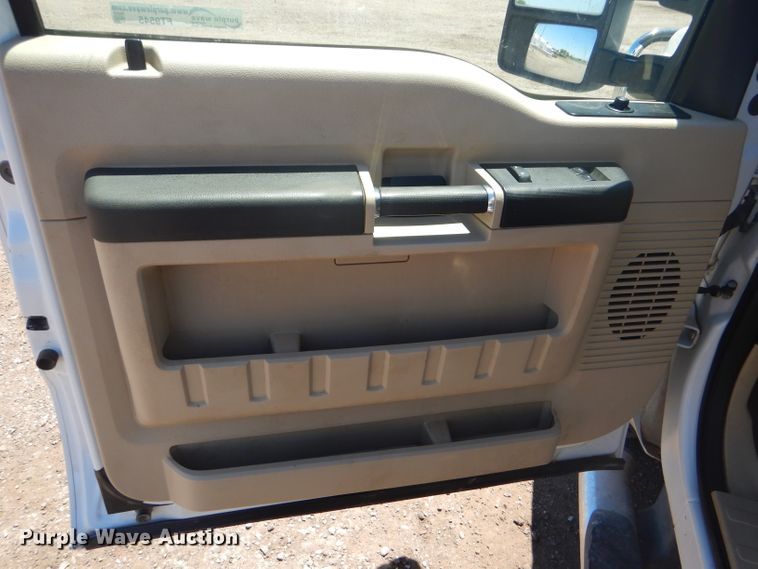 image for item FT9545 2008 Ford F250 Super Duty XLT SuperCab pickup truck