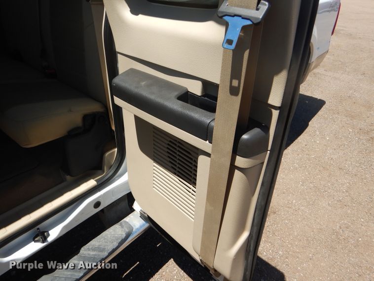 image for item FT9545 2008 Ford F250 Super Duty XLT SuperCab pickup truck