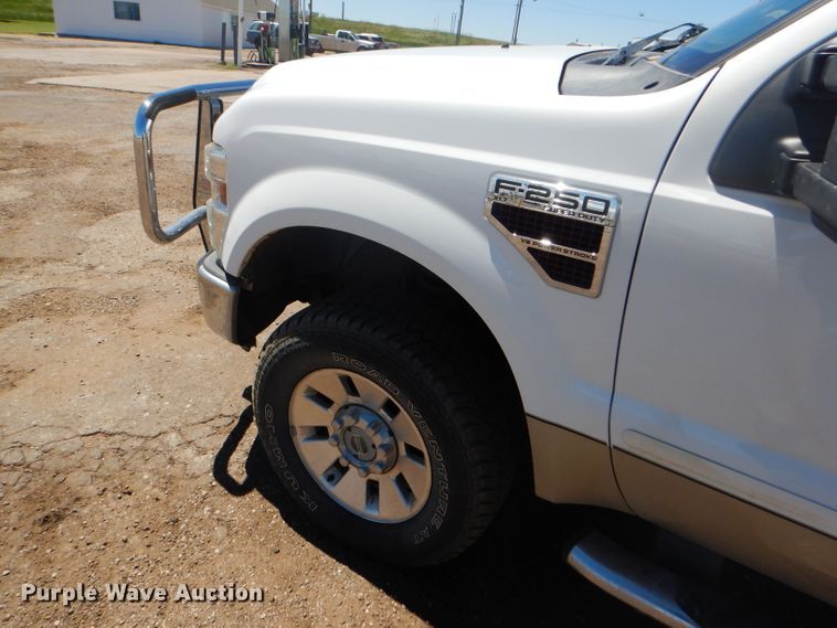 image for item FT9545 2008 Ford F250 Super Duty XLT SuperCab pickup truck