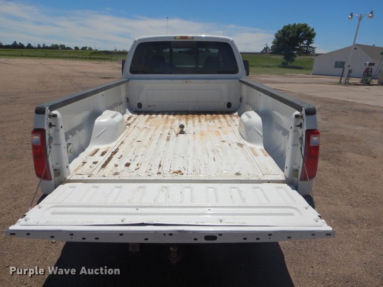 image for item FT9545 2008 Ford F250 Super Duty XLT SuperCab pickup truck