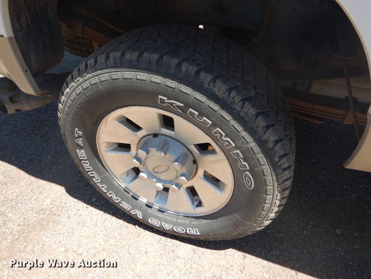 image for item FT9545 2008 Ford F250 Super Duty XLT SuperCab pickup truck