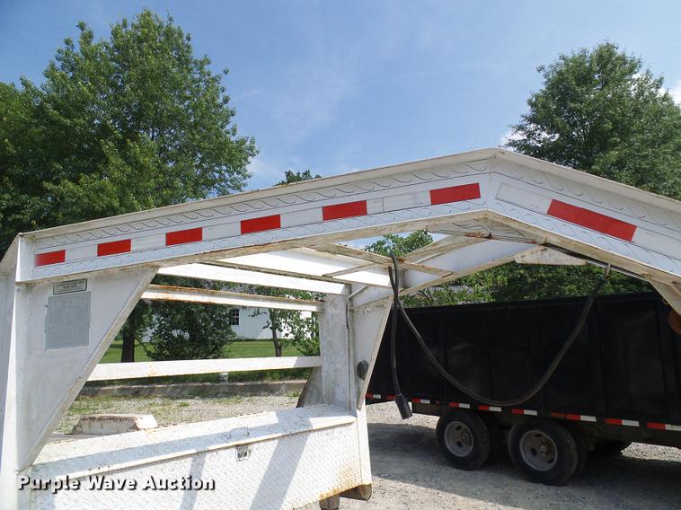 image for item DB2182 2006 PJ equipment trailer