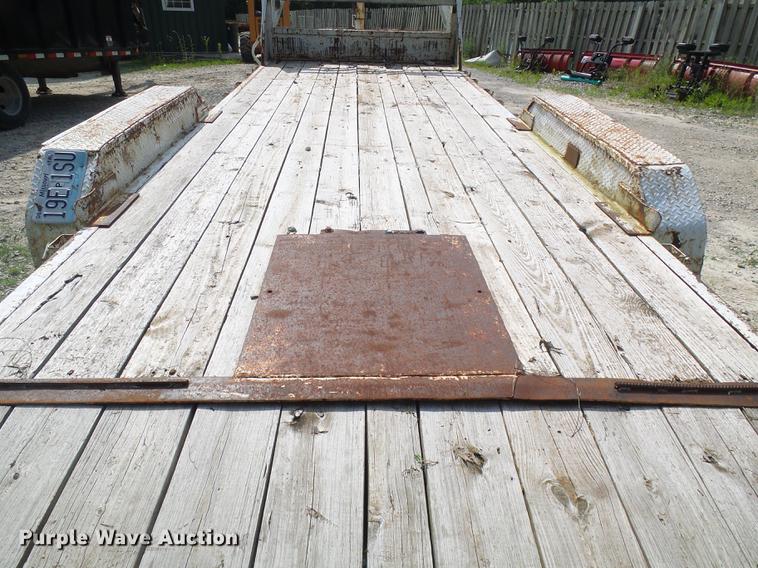 image for item DB2182 2006 PJ equipment trailer