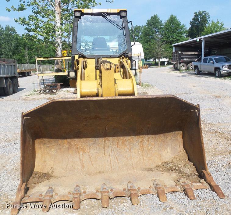 image for item DB2183 1998 Caterpillar 953C track loader