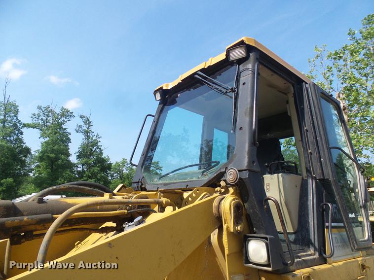 image for item DB2183 1998 Caterpillar 953C track loader