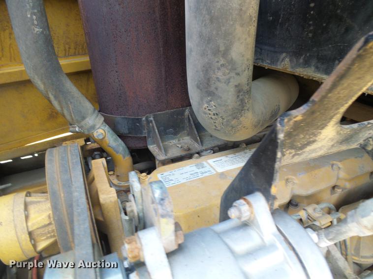 image for item DB2183 1998 Caterpillar 953C track loader