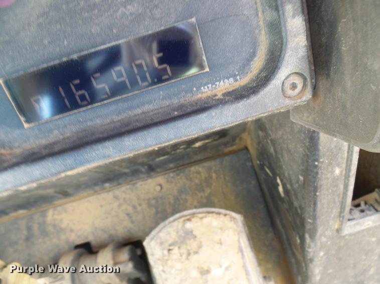 image for item DB2183 1998 Caterpillar 953C track loader