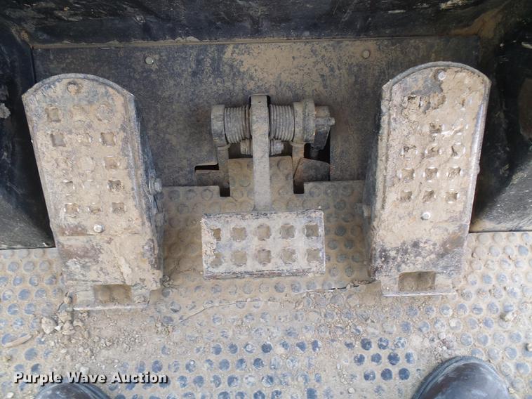 image for item DB2183 1998 Caterpillar 953C track loader