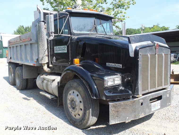 image for item DB2184 1988 Kenworth T800 dump truck