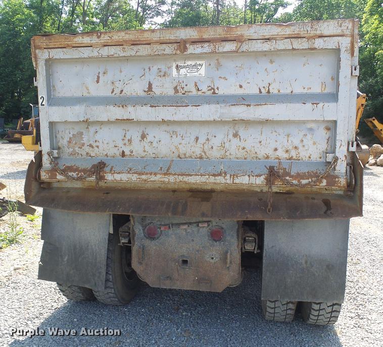 image for item DB2184 1988 Kenworth T800 dump truck