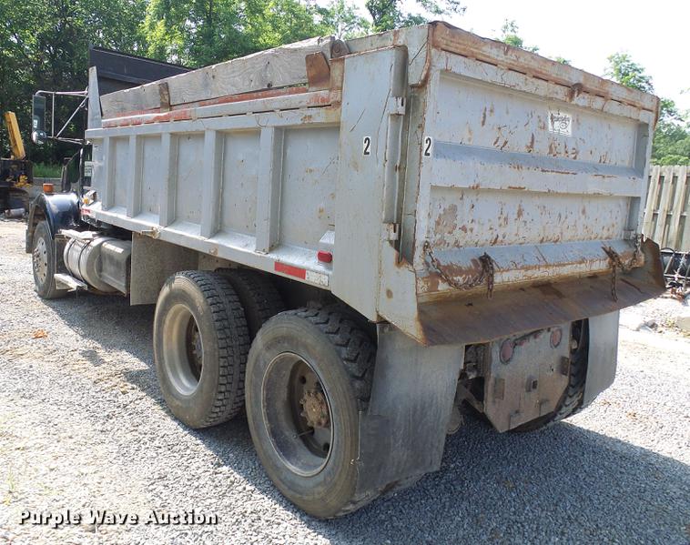 image for item DB2184 1988 Kenworth T800 dump truck