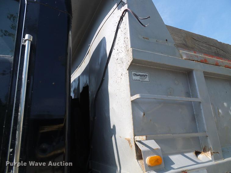 image for item DB2184 1988 Kenworth T800 dump truck