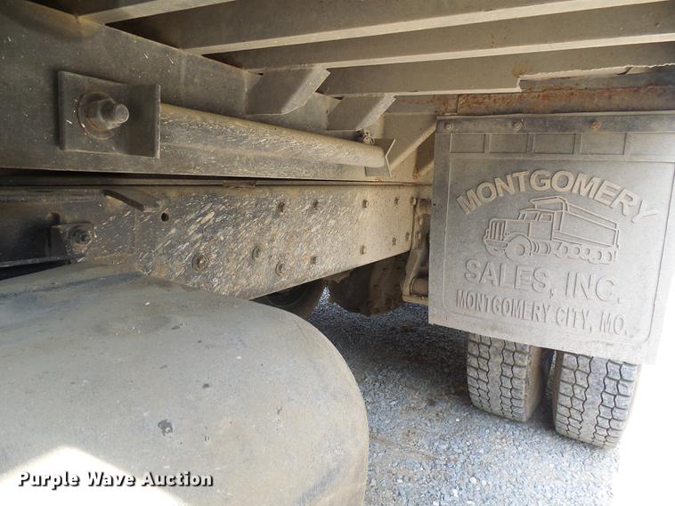 image for item DB2184 1988 Kenworth T800 dump truck