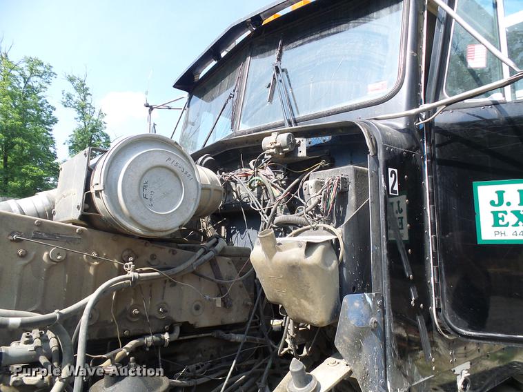 image for item DB2184 1988 Kenworth T800 dump truck