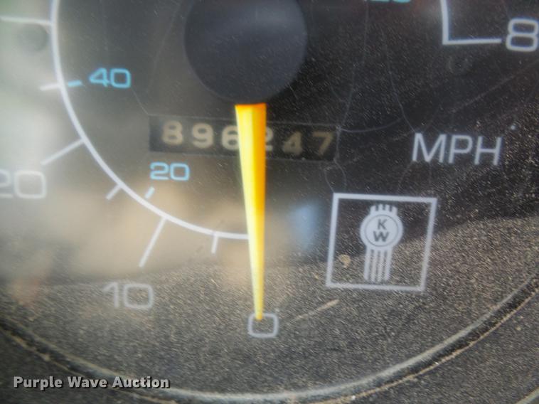 image for item DB2184 1988 Kenworth T800 dump truck