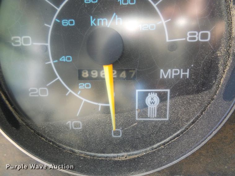 image for item DB2184 1988 Kenworth T800 dump truck