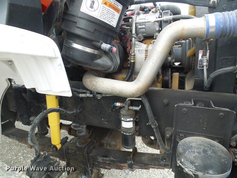 image for item DB2186 2006 Freightliner Business Class M2 bucket truck