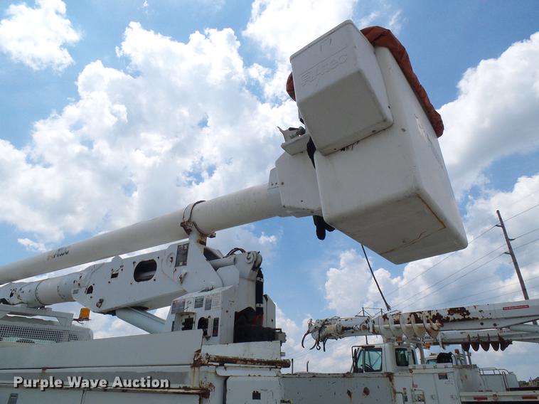 image for item DB2187 2006 International 4300 bucket truck