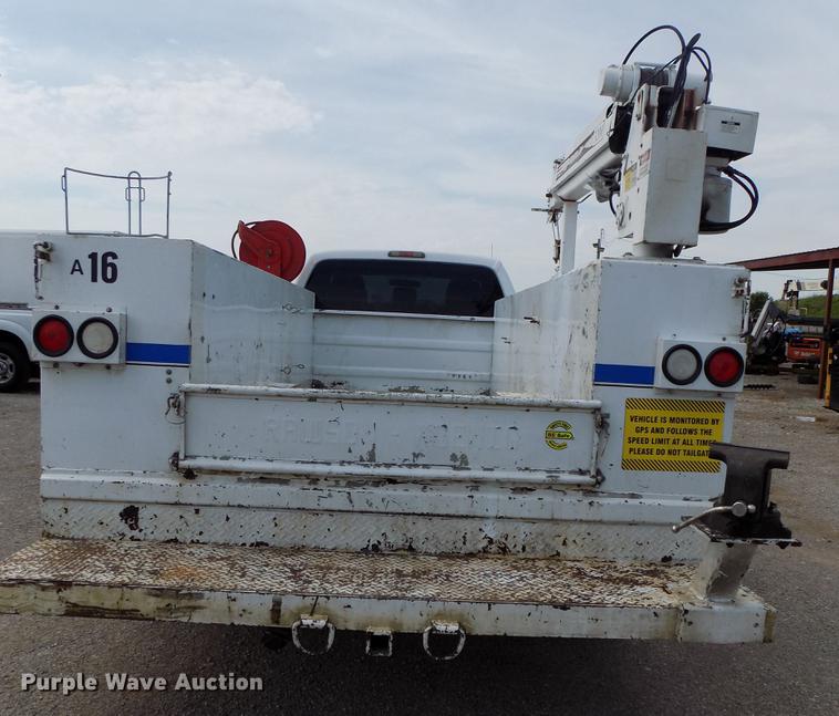 image for item DB9518 2011 Ford F450 Super Duty utility truck with crane