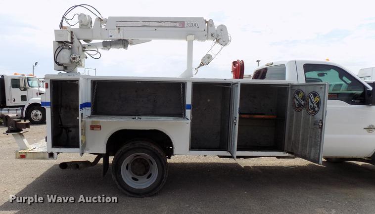 image for item DB9518 2011 Ford F450 Super Duty utility truck with crane